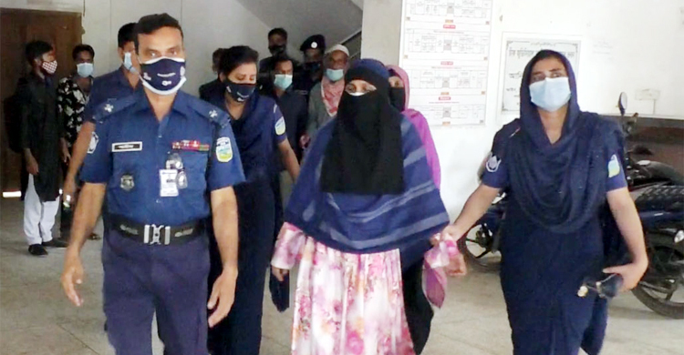 পরকীয়ার জেরে একজনকে হত্যার দায়ে মা-মেয়ের যাবজ্জীবন