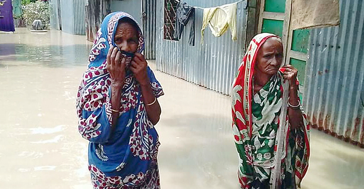 জামালপুরে যমুনার পানি কমলেও বেড়েছে দুর্ভোগ