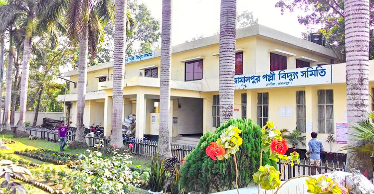 জামালপুরে বিদ্যুৎ বিভ্রাট চরমে, মাইকিংয়ে দুঃখ প্রকাশ কর্তৃপক্ষের