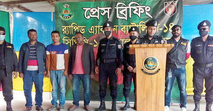 ১০ লাখ টাকা মুক্তিপণ চেয়ে অপহরণ, আটক ৩