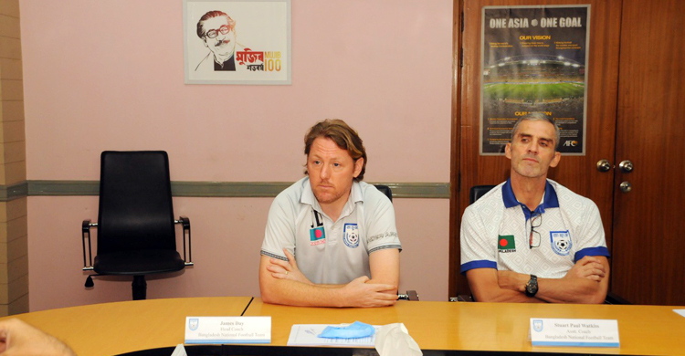 বাংলাদেশ কোচ জেমি ডে’কে শো কজ