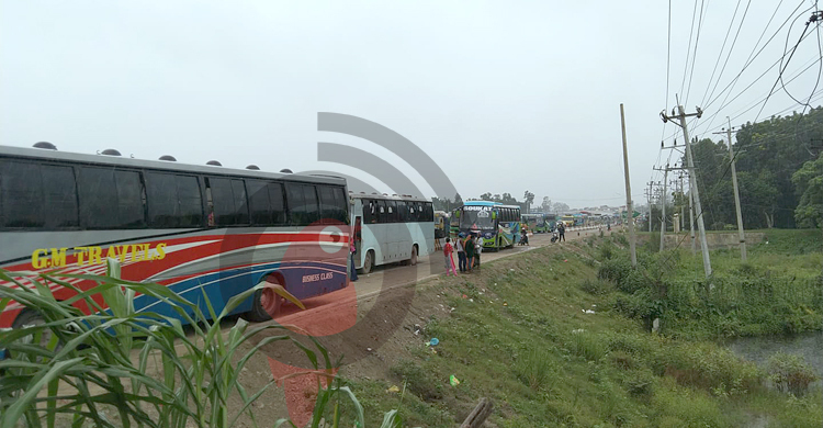 যানবাহনের চাপে ঢাকা-টাঙ্গাইল মহাসড়কে ৩০ কিলোমিটার ধীরগতি