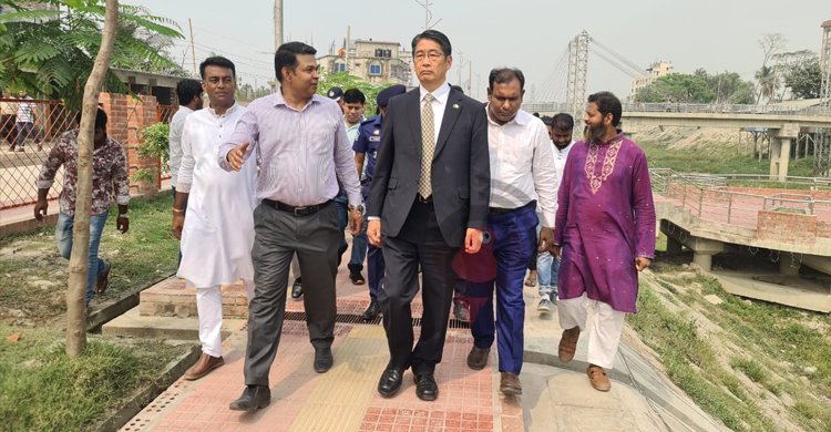 নির্মাণাধীন সিদ্ধিরগঞ্জ লেক পরিদর্শনে জাপানের রাষ্ট্রদূত