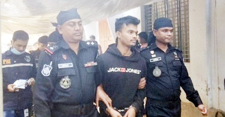 সেপটিক ট্যাংকে মিললো পলিটেকনিক ছাত্রীর মরদেহ, প্রেমিক আটক