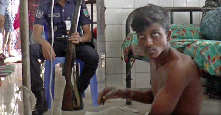 ঝলসে গেছেন অন্তঃসত্ত্বা স্ত্রী, পুলিশ হেফাজতে দগ্ধ স্বামী