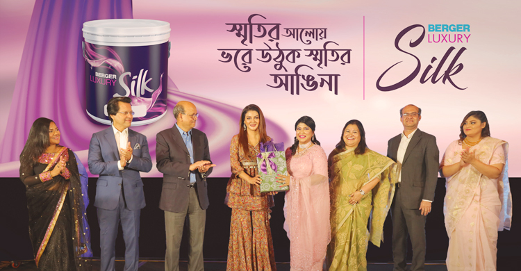 ‘স্মৃতির আঙিনায়’ বার্জারের সঙ্গে গল্পে মাতলেন জয়া আহসান