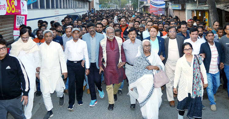 ক্ষমতায় গিয়ে টাকা পাচারকারীদের হিসাব নেওয়া হবে: আলাল