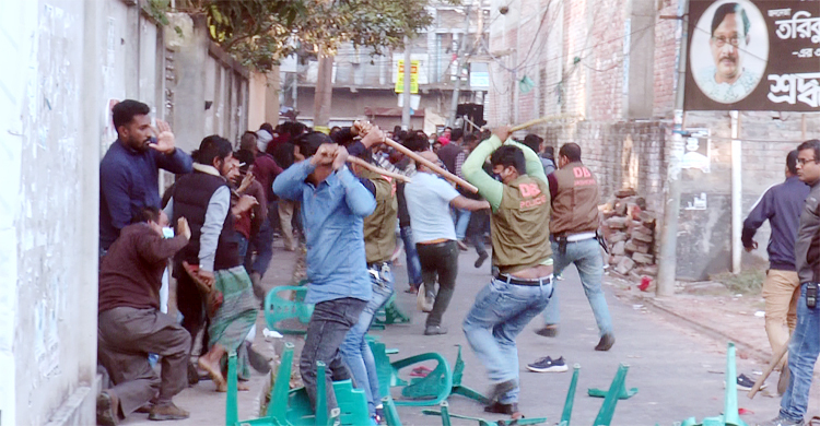 যশোরে যুবদলের সমাবেশে পুলিশের লাঠিচার্জ, আহত ২৫