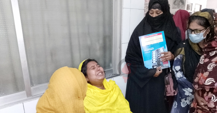 যশোরে হাসপাতাল থেকে নবজাতক চুরি