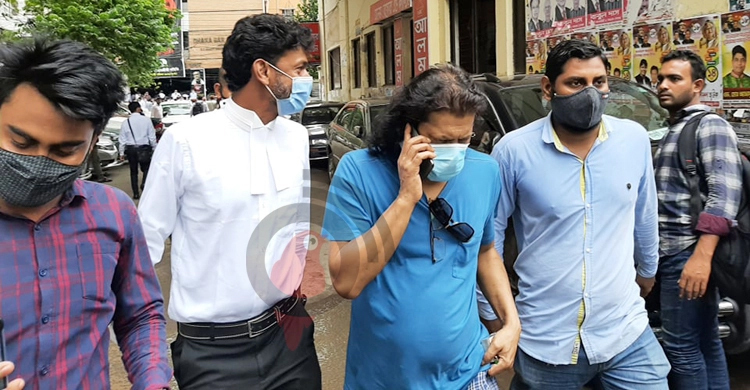 বাংলালিংকের বিরুদ্ধে কপিরাইট আইনে জেমস-মাইলসের মামলা