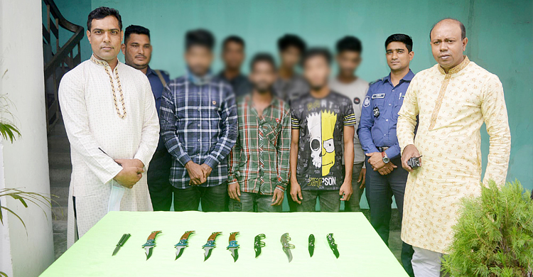 যশোরে চাকুসহ কিশোর গ্যাংয়ের ৯ সদস্য আটক