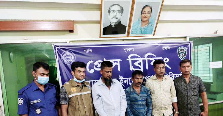 যশোরে হত্যাকাণ্ড-ডাকাতির ঘটনায় গ্রেফতার ২