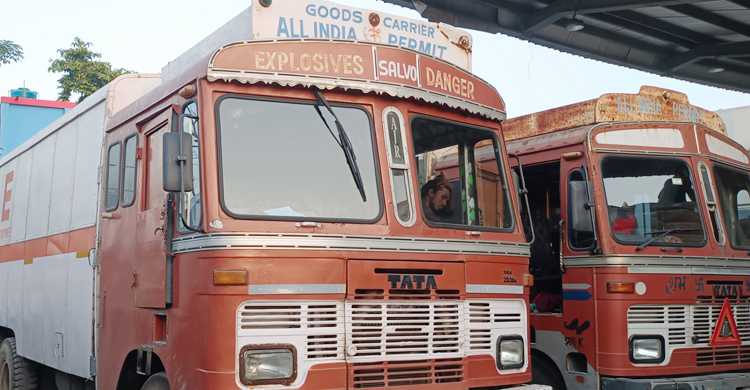 বেনাপোল বন্দর দিয়ে এলো ৬০ টন বিস্ফোরক