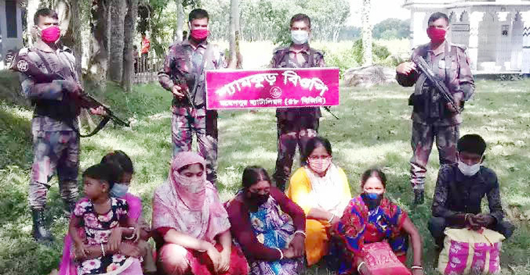 ভারতে অনুপ্রবেশের সময় আটক ৭