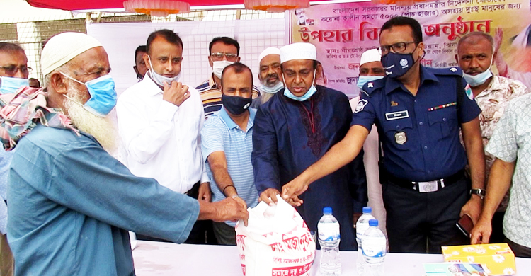 ঝিনাইদহে ৫ হাজার পরিবারে খাদ্যসামগ্রী বিতরণ