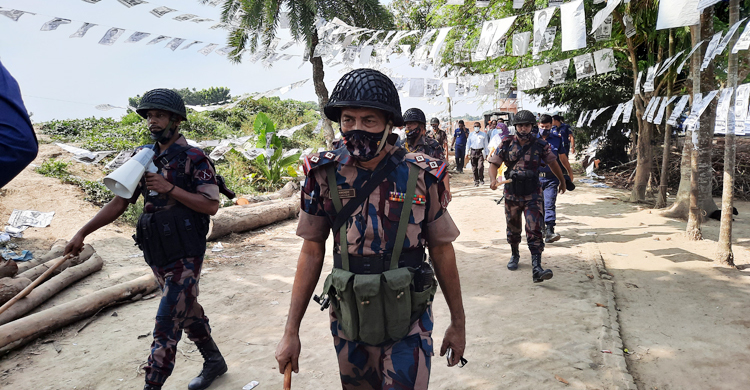 ঝিনাইদহে নৌকা-বিদ্রোহী সমর্থকদের সংঘর্ষ, আহত ১০