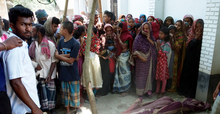 রান্নাঘরে আগুনে প্রাণ গেল গৃহবধূর