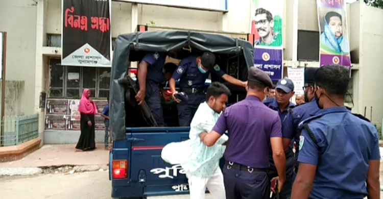 ঝুমন দাসের জামিন নামঞ্জুর