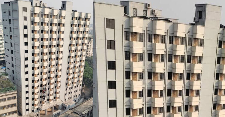 জবির ছাত্রী হলের বাৎসরিক ফি নিয়ে শিক্ষার্থীদের অসন্তোষ