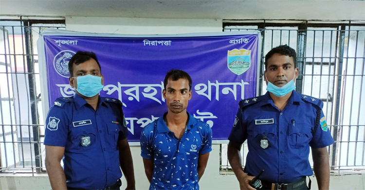 বোনকে উত্ত্যক্তের প্রতিবাদ করায় ভাইকে কুপিয়ে হত্যা