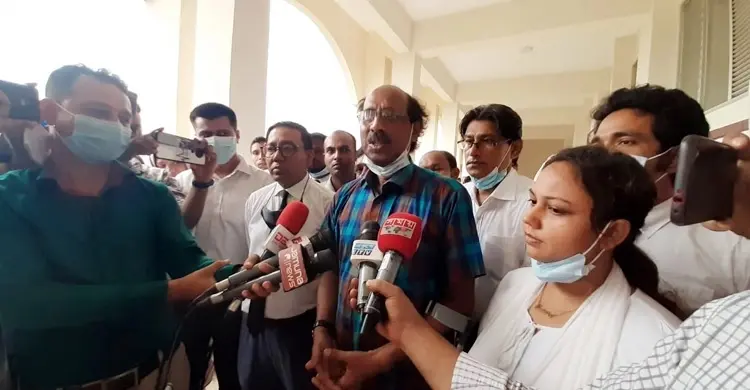 Court acquitts journo Probir Sikder in ICT case