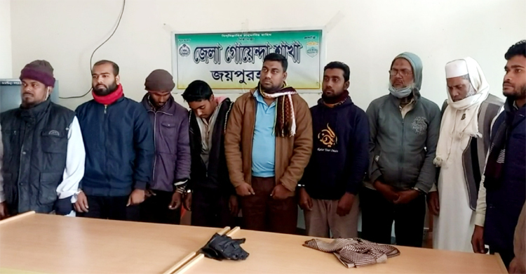 পুলিশের ওপর ককটেল নিক্ষেপ, জামায়াত-শিবিরের ১২ নেতাকর্মী আটক