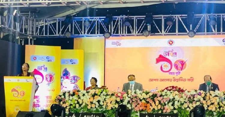 বাঙালির ঐতিহ্য-সংস্কৃতি-সৃজনশীলতার আলোকে পোশাক ডিজাইনের আহ্বান