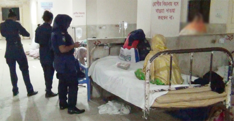 সহযোগীদের নিয়ে গৃহবধূকে গণধর্ষণ করলেন সাবেক স্বামী