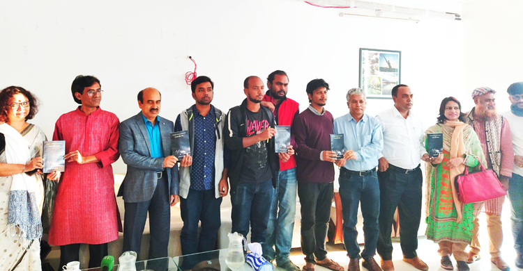 জাবি ভিসির বিরুদ্ধে ২২৪ পৃষ্ঠার ‘দুর্নীতির খতিয়ান’