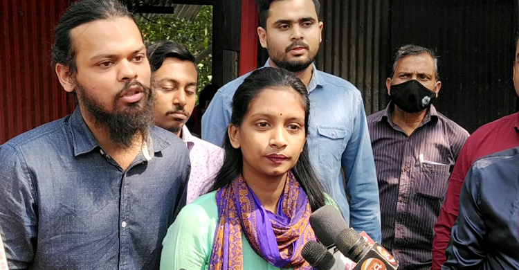 আন্দোলন স্থগিত করলেও হল ছাড়বেন না জাবি শিক্ষার্থীরা