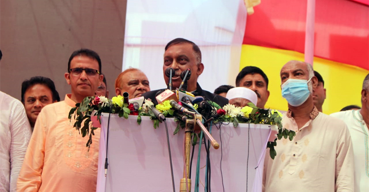 ইতিহাস বিকৃতিকারীরা কখনো ক্ষমা পাবে না: স্বরাষ্ট্রমন্ত্রী