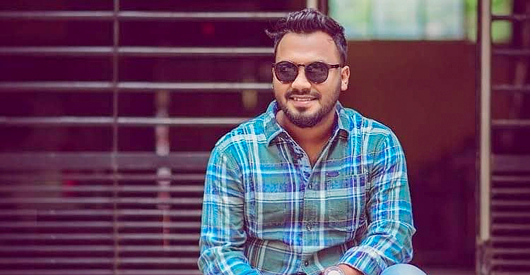 ভেগা হেলমেটের ব্র্যান্ড অ্যাম্বাসেডর ব্যাচেলর পয়েন্টের পলাশ