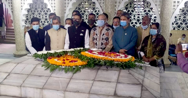 আওয়ামী লীগ ছাড়া আর কেউ গণতন্ত্র চর্চা করে না : কাদের