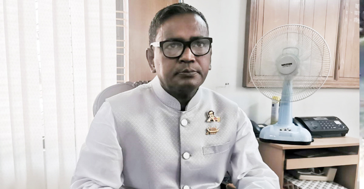 ফেসবুকেই সীমাবদ্ধ কাদের মির্জার পদত্যাগ!