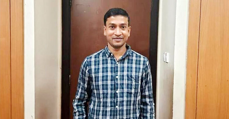লটারির টাকা পেয়ে প্রথমেই স্ত্রীর জন্য স্বর্ণ কিনবেন কোটিপতি কাদের