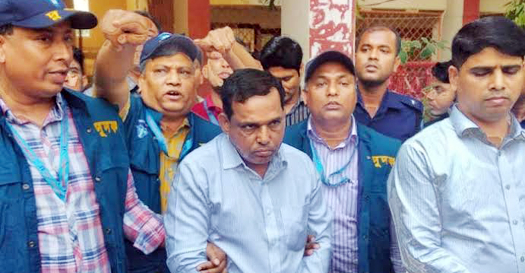 উল্টো অভিযোগকারী শিক্ষিকার বিরুদ্ধে মামলা, সুরাহায় দুদকে চিঠি