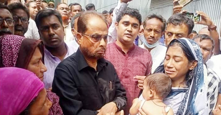 ‘পুলিশ হেফাজতে’ নিহত রবিউলের বাড়িতে জি এম কাদের