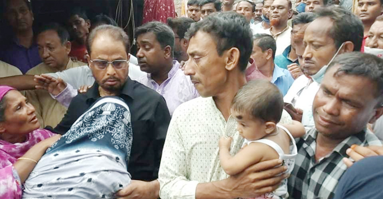 &lsquo;পুলিশ হেফাজতে&rsquo; নিহত রবিউলের বাড়িতে জি এম কাদের