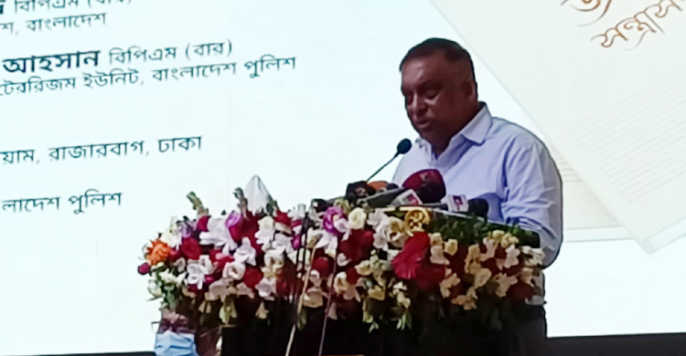 ধর্মান্ধ হলে ইরাক-আফগানিস্তান হতো বাংলাদেশ: স্বরাষ্ট্রমন্ত্রী