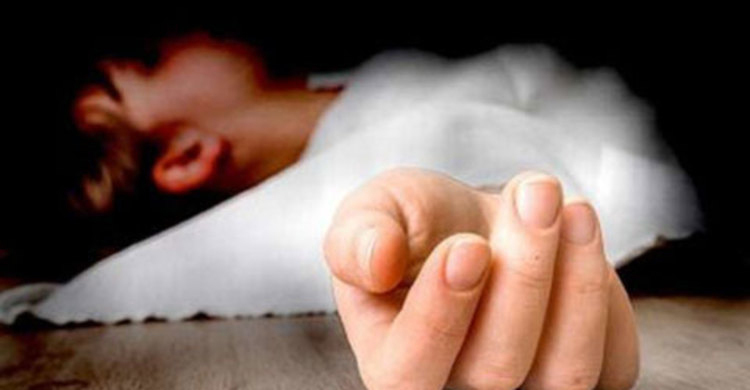 বিষপানে মায়ের পর মারা গেলো ছোট ছেলে