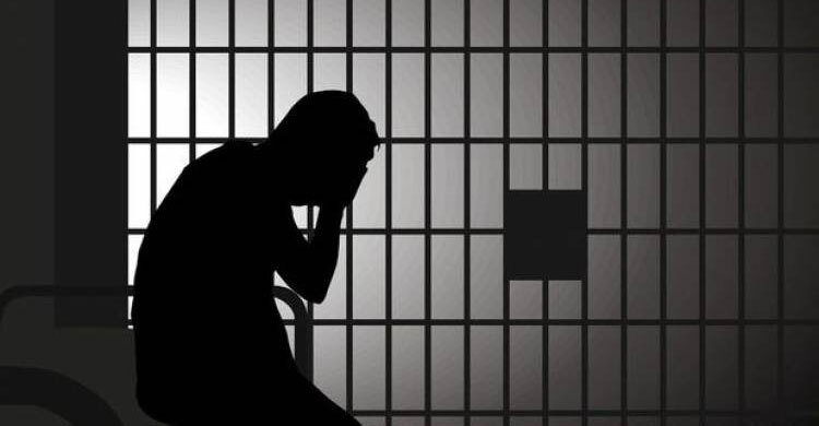 স্কুলছাত্রীকে ধর্ষণচেষ্টা মামলায় একজনের ১০ বছর কারাদণ্ড