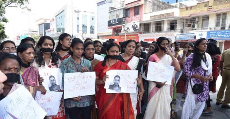 Protests over India Dalit woman murder in Kerala