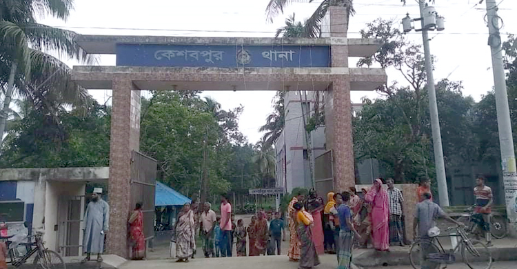 যশোরে গলা কেটে যুবককে হত্যা