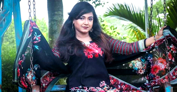 বিজ্ঞাপনে কেয়া মনি