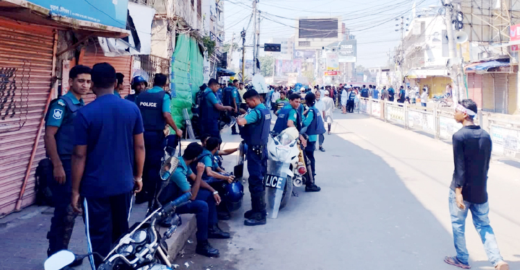 খুলনায় অঘোষিত হরতাল, নিরাপত্তা জোরদার