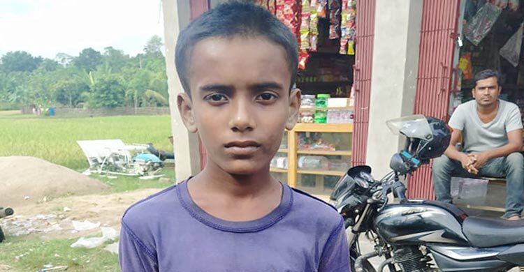 বেঁচে গেল নাতি, পানিতে ডুবে মারা গেলেন দাদা
