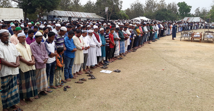 মাটিরাঙ্গায় স্বজন হারানোর বেদনার উপর ভর করেছে গ্রেফতার আতঙ্ক