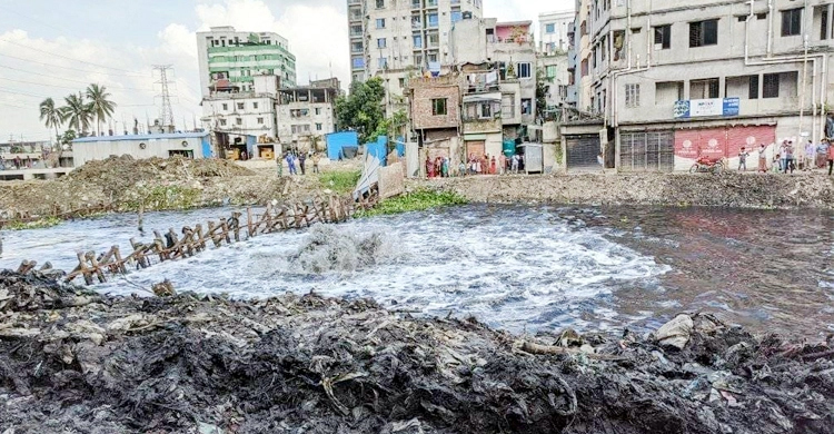 ডেমরার খালে ডুবে যাওয়া শিশুটির মরদেহ উদ্ধার