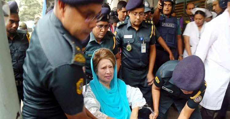 খালেদার দেখা পাচ্ছে না পরিবার