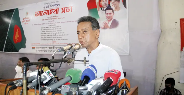 মুক্তিযুদ্ধের অনেকগুলো মাইলফলক ধুলায় ঢেকে গেছে : খসরু
